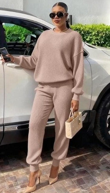 Knitted 2 piece set