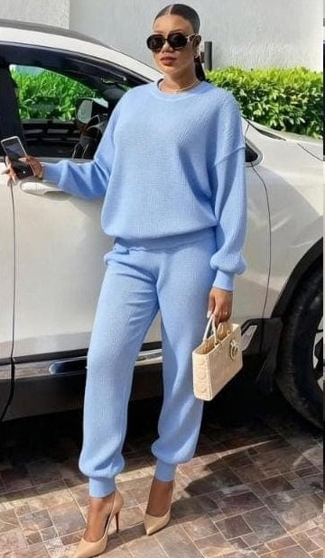 Knitted 2 piece set